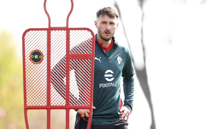 米兰三将归队备战关键战役