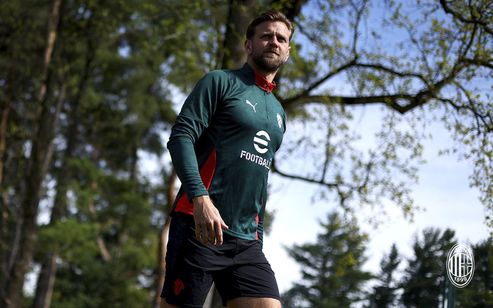 米兰三将归队备战关键战役