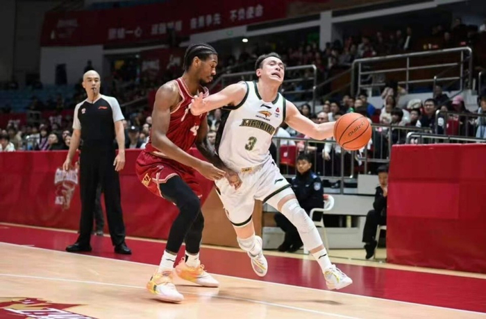 辽宁引进新外援勒迪迎战浙江队冲击前八