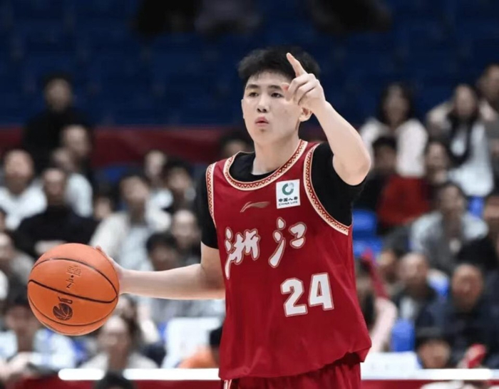 辽宁引进新外援勒迪迎战浙江队冲击前八