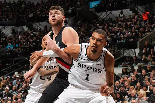 开拓者G2逆转马刺 克林根表现低迷成关键因素