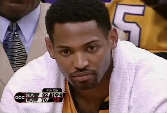 霍里三分铁成经典 马刺逆转终结湖人王朝