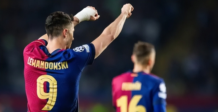 曼联瞄准莱万免签补强锋线解决进攻顽疾